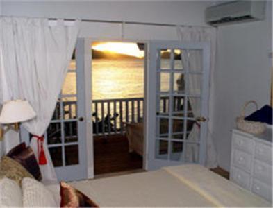 Fort Recovery Villa Suites Hotel Freshwater Pond ภายนอก รูปภาพ